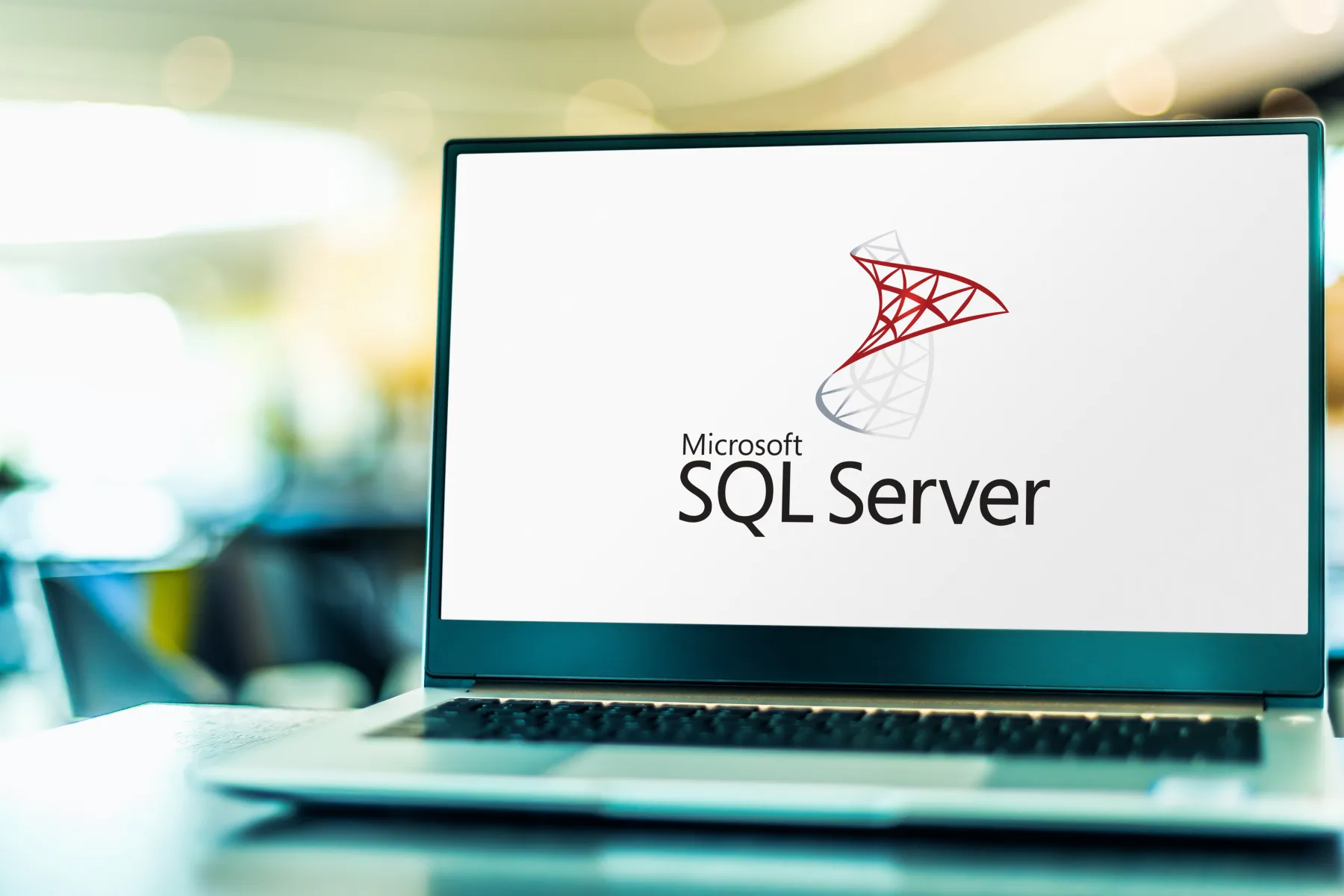 Bild visualisiert den Blog-Beitrag SQL Server 2012 Support-Ende. Jetzt handeln! Bild visualisiert den Blog-Beitrag SQL Server 2012 Support-Ende. Jetzt handeln!