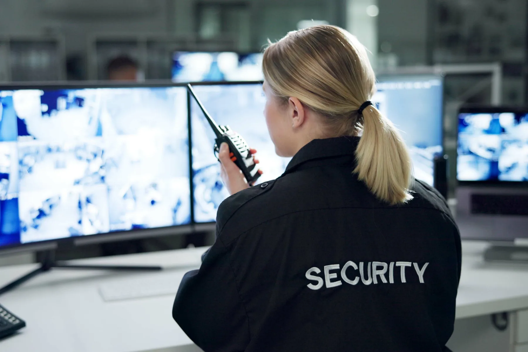 Bild visualisiert den Blog-Beitrag Souveräne IT-Sicherheit Made in Germany mit G DATA Bild visualisiert den Blog-Beitrag Souveräne IT-Sicherheit Made in Germany mit G DATA